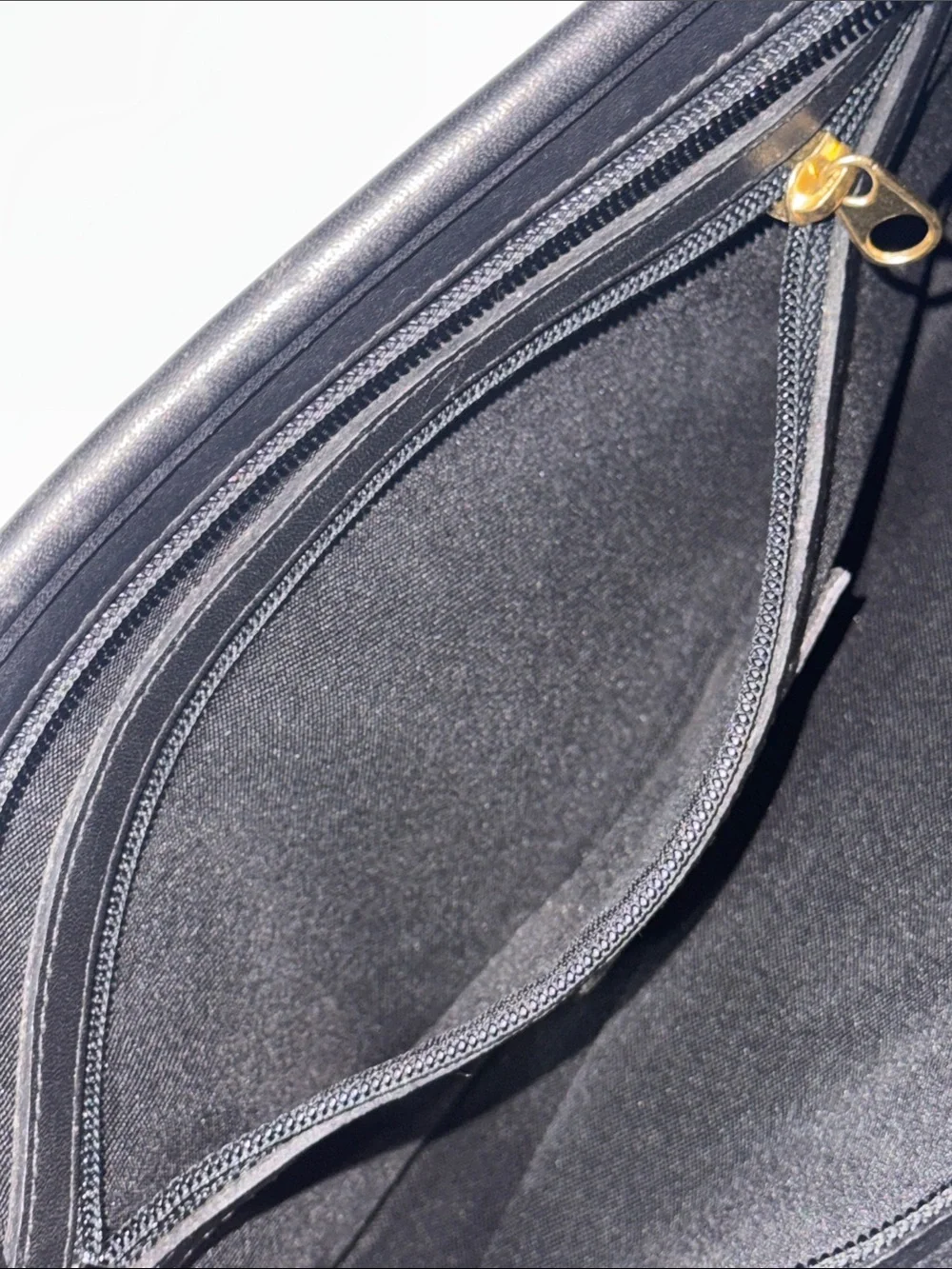 Coach vintage international clutch